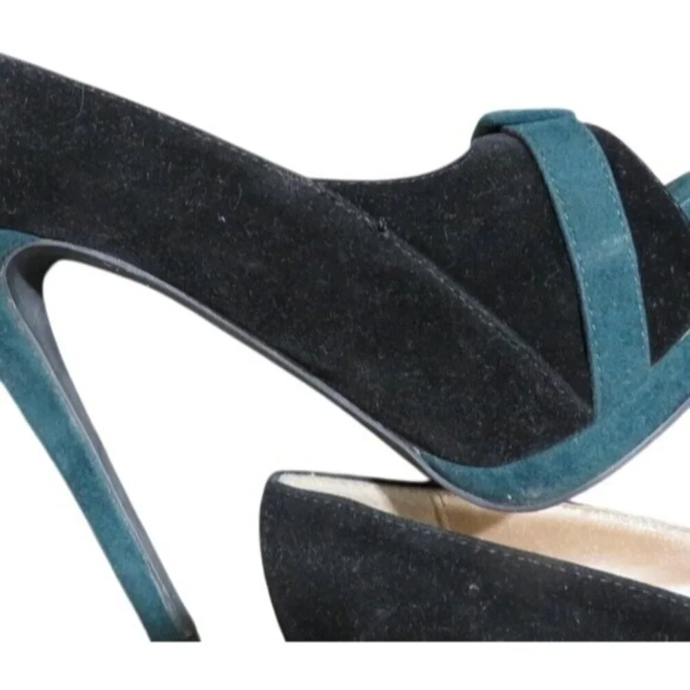 Qupid Retro Black & Green Suede Leather Peep Toe Platform Heels with buckles